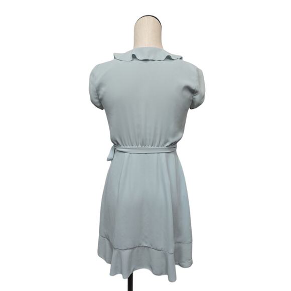 Aritzia Sunday Best Ruffle Wrap Dress Womens Size 0 Chiffon Lightweight‎ Pastel - Picture 2 of 8